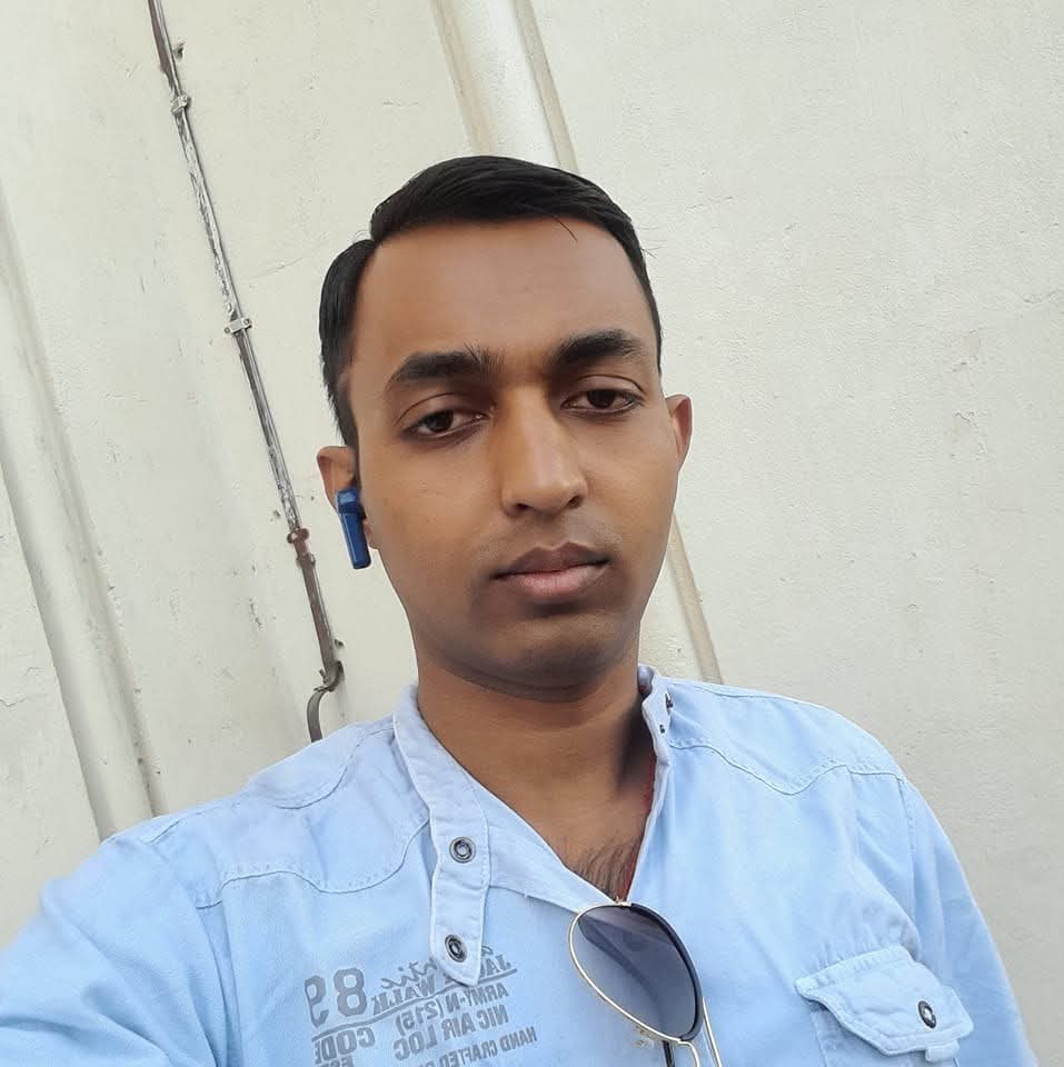 member-img